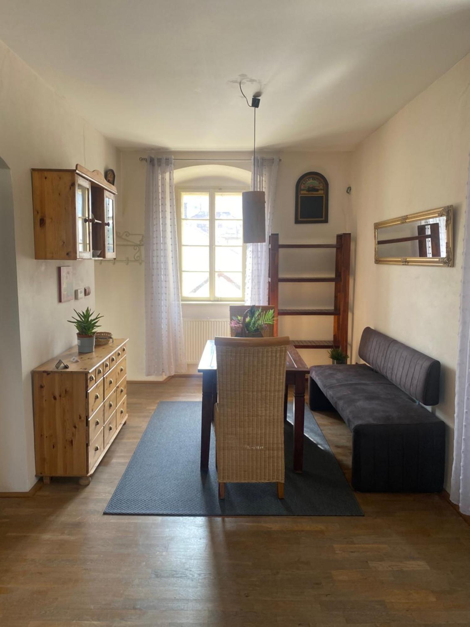 Apartment Lucia - 3 Plzen